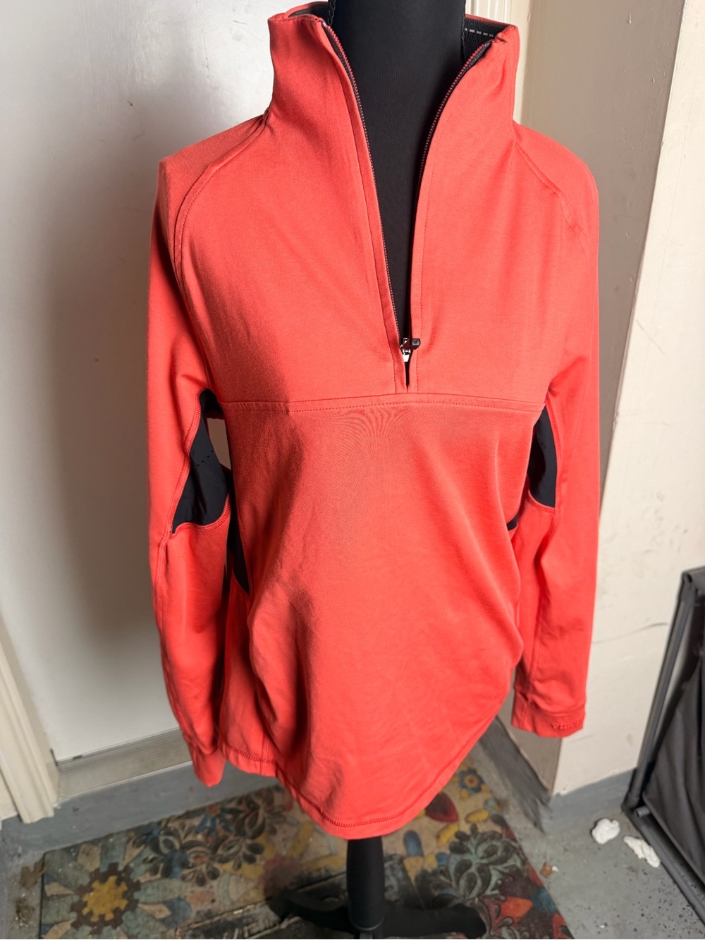 Vineyard Vines Performance Pullover
